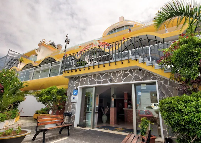 מלון Casa Del Sol 3*